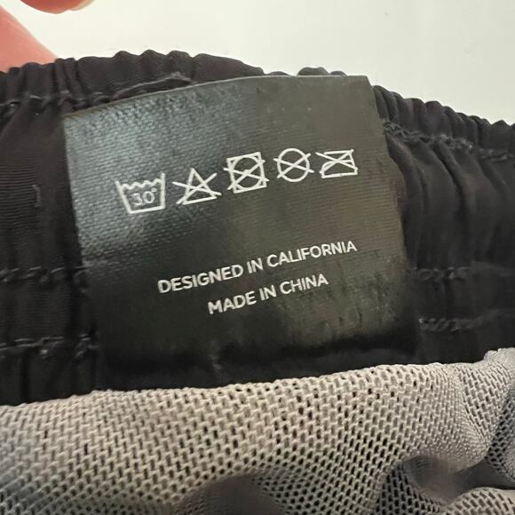 Little Trouble “Peachy” swim trunks (4-5) - Picture 5 of 8